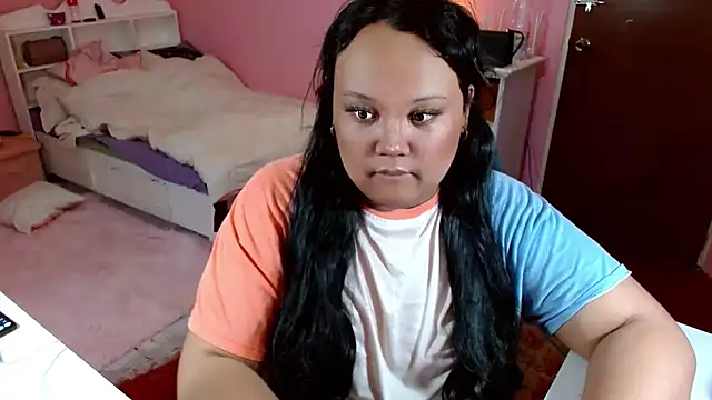 Snapshot of GiannaLopezSmith chatting on October 8, 2025, 2:58 pm GiannaLopezSmith online show from October 8, 2025, 2:58 pm