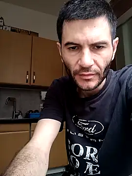 Snapshot of Gigolo4040 chatting on January 9, 2025, 8:45 am Gigolo4040 online show from January 9, 2025, 8:45 am