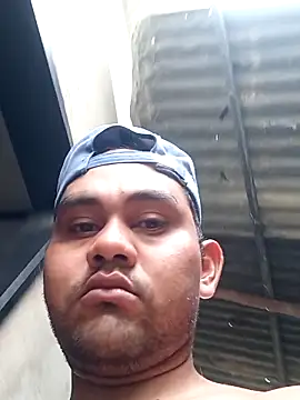 Snapshot of travieso2893 chatting on November 25, 2025, 6:52 pm travieso2893 online show from November 25, 2025, 6:52 pm