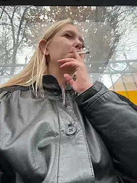 Snapshot of Milkyy_wway chatting on October 26, 2025, 7:47 am Milkyy wway online show from October 26, 2025, 7:47 am