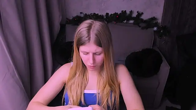 Snapshot of kirraa_ chatting on December 19, 2024, 1:18 am kirraa  online show from December 19, 2024, 1:18 am