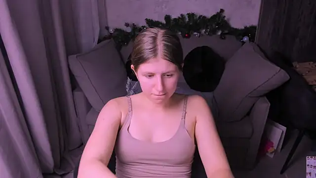 Snapshot of kirraa_ chatting on December 21, 2024, 12:53 am kirraa  online show from December 21, 2024, 12:53 am