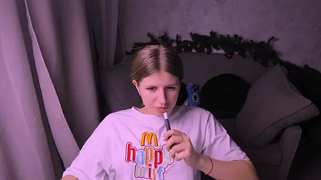 Snapshot of kirraa_ chatting on December 29, 2024, 1:13 am kirraa  online show from December 29, 2024, 1:13 am