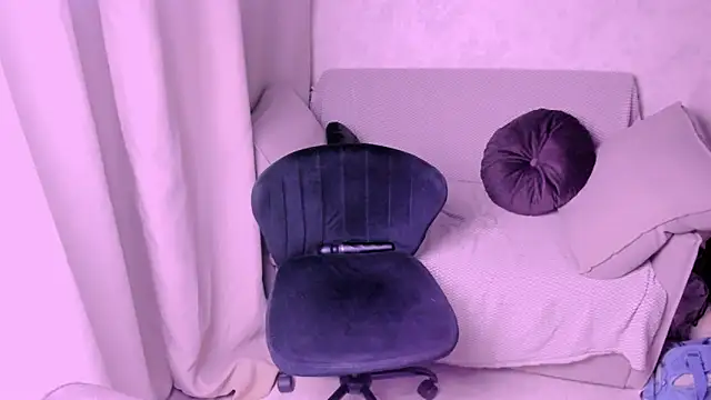 Snapshot of kirraa_ chatting on January 29, 2025, 7:22 pm kirraa  online show from January 29, 2025, 7:22 pm