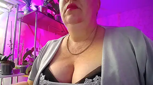  Sweet Woman online show from January 24, 2025, 1:36 pm