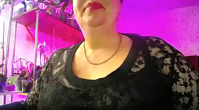  Sweet Woman online show from February 15, 2025, 11:39 am