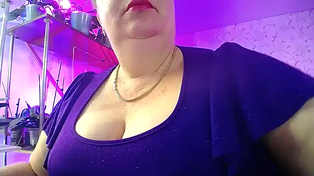  Sweet Woman online show from October 5, 2025, 5:28 am