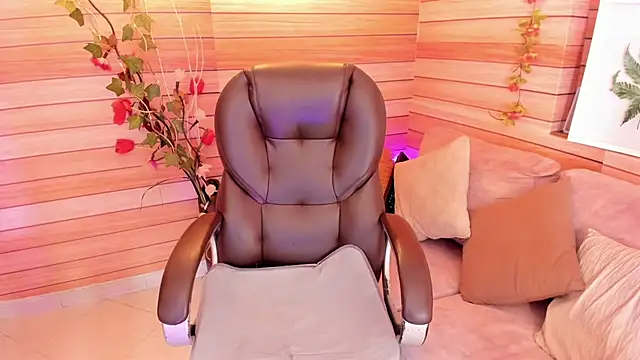 Snapshot of marien_thomson_ chatting on March 7, 2025, 6:35 am marien thomson online show from March 7, 2025, 6:35 am