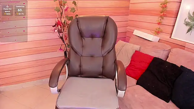 Snapshot of marien_thomson_ chatting on March 21, 2025, 3:22 am marien thomson online show from March 21, 2025, 3:22 am