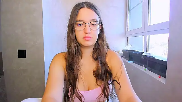 fancy bunny online show from September 15, 2025, 7:41 am