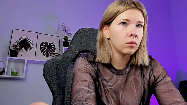 AliceSunday online show from December 21, 2024, 8:07 am