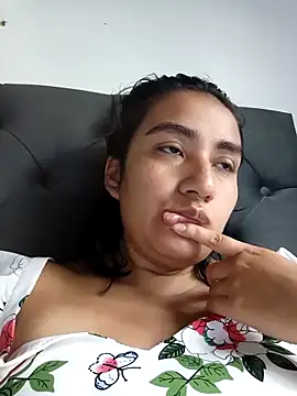 Snapshot of Hellen_Alex chatting on December 4, 2024, 7:12 pm Hellen Alex online show from December 4, 2024, 7:12 pm