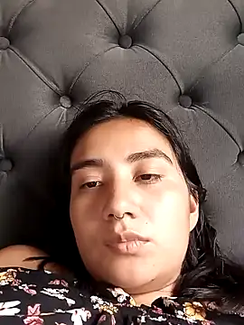 Snapshot of Hellen_Alex chatting on December 14, 2024, 7:57 pm Hellen Alex online show from December 14, 2024, 7:57 pm