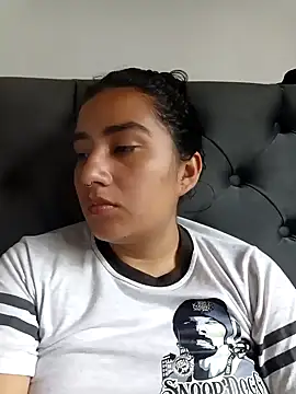 Snapshot of Hellen_Alex chatting on December 17, 2024, 2:11 pm Hellen Alex online show from December 17, 2024, 2:11 pm