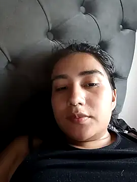 Snapshot of Hellen_Alex chatting on December 17, 2024, 6:09 pm Hellen Alex online show from December 17, 2024, 6:09 pm