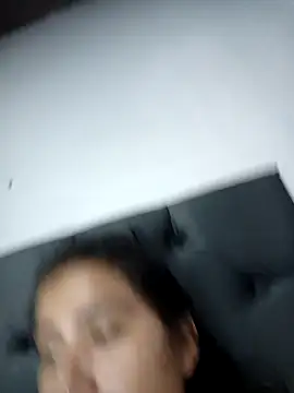 Snapshot of Hellen_Alex chatting on December 26, 2024, 4:58 pm Hellen Alex online show from December 26, 2024, 4:58 pm