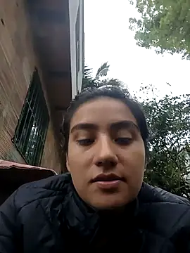 Snapshot of Hellen_Alex chatting on January 5, 2025, 3:02 pm Hellen Alex online show from January 5, 2025, 3:02 pm