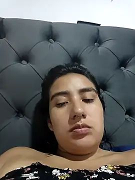 Snapshot of Hellen_Alex chatting on January 6, 2025, 3:08 pm Hellen Alex online show from January 6, 2025, 3:08 pm