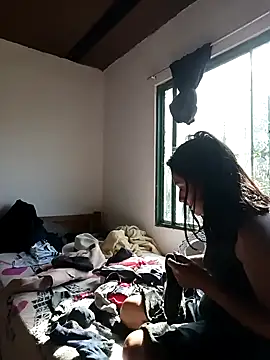 Snapshot of Hellen_Alex chatting on January 14, 2025, 2:11 pm Hellen Alex online show from January 14, 2025, 2:11 pm