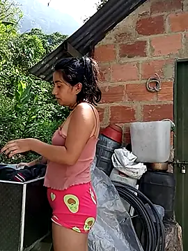 Snapshot of Hellen_Alex chatting on January 15, 2025, 3:39 pm Hellen Alex online show from January 15, 2025, 3:39 pm