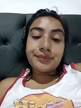 Snapshot of Hellen_Alex chatting on January 24, 2025, 3:02 pm Hellen Alex online show from January 24, 2025, 3:02 pm