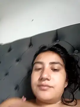 Snapshot of Hellen_Alex chatting on January 27, 2025, 2:35 pm Hellen Alex online show from January 27, 2025, 2:35 pm