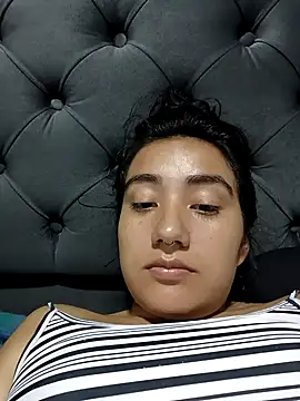 Snapshot of Hellen_Alex chatting on January 31, 2025, 5:10 pm Hellen Alex online show from January 31, 2025, 5:10 pm