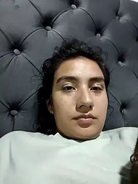 Snapshot of Hellen_Alex chatting on February 2, 2025, 6:10 pm Hellen Alex online show from February 2, 2025, 6:10 pm