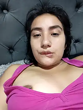 Snapshot of Hellen_Alex chatting on February 6, 2025, 9:38 pm Hellen Alex online show from February 6, 2025, 9:38 pm