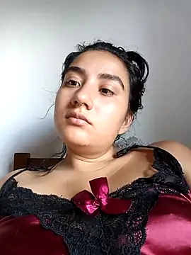 Snapshot of Hellen_Alex chatting on February 14, 2025, 3:05 pm Hellen Alex online show from February 14, 2025, 3:05 pm