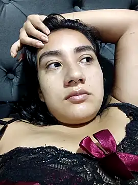 Snapshot of Hellen_Alex chatting on February 15, 2025, 9:59 pm Hellen Alex online show from February 15, 2025, 9:59 pm