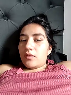 Snapshot of Hellen_Alex chatting on February 20, 2025, 2:46 pm Hellen Alex online show from February 20, 2025, 2:46 pm