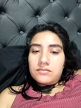 Snapshot of Hellen_Alex chatting on February 20, 2025, 5:51 pm Hellen Alex online show from February 20, 2025, 5:51 pm