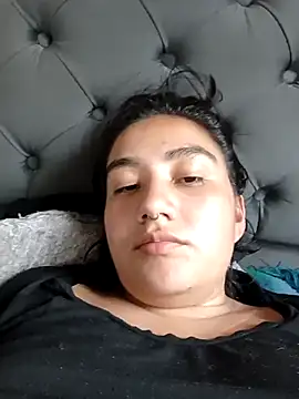 Snapshot of Hellen_Alex chatting on February 26, 2025, 9:05 pm Hellen Alex online show from February 26, 2025, 9:05 pm