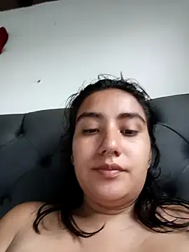 Snapshot of Hellen_Alex chatting on March 11, 2025, 5:46 pm Hellen Alex online show from March 11, 2025, 5:46 pm