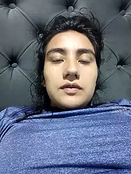 Snapshot of Hellen_Alex chatting on March 15, 2025, 4:21 pm Hellen Alex online show from March 15, 2025, 4:21 pm