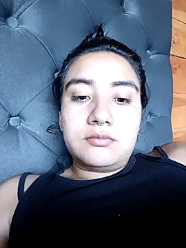 Snapshot of Hellen_Alex chatting on September 20, 2025, 3:02 pm Hellen Alex online show from September 20, 2025, 3:02 pm