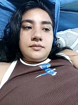 Snapshot of Hellen_Alex chatting on October 25, 2025, 2:13 pm Hellen Alex online show from October 25, 2025, 2:13 pm