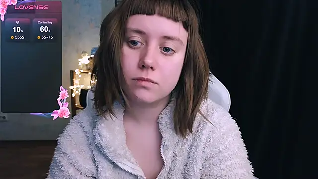 Snapshot of June_shy0 chatting on January 16, 2025, 9:16 am June shy0 online show from January 16, 2025, 9:16 am