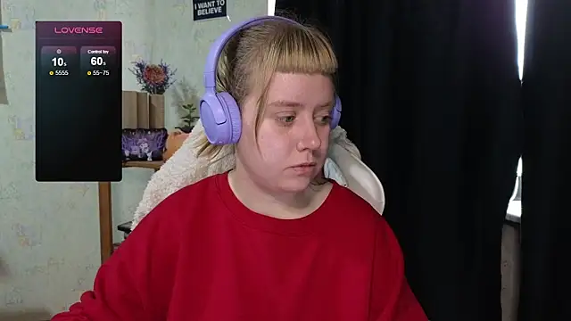 Snapshot of June_shy0 chatting on October 23, 2025, 7:18 am June shy0 online show from October 23, 2025, 7:18 am