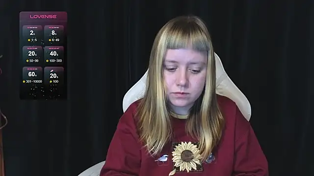 Snapshot of June_shy0 chatting on November 26, 2025, 6:58 am June shy0 online show from November 26, 2025, 6:58 am