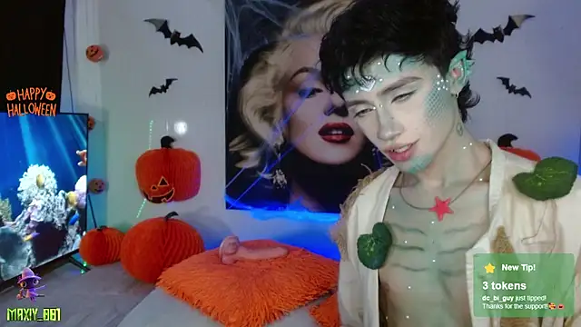 maxiy 001 online show from October 30, 2025, 6:15 am