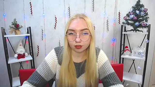 BeatriceFly online show from December 30, 2024, 9:27 am