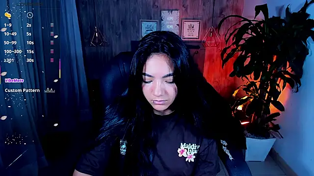 Snapshot of miichael_black chatting on November 6, 2025, 6:53 pm miichael black online show from November 6, 2025, 6:53 pm