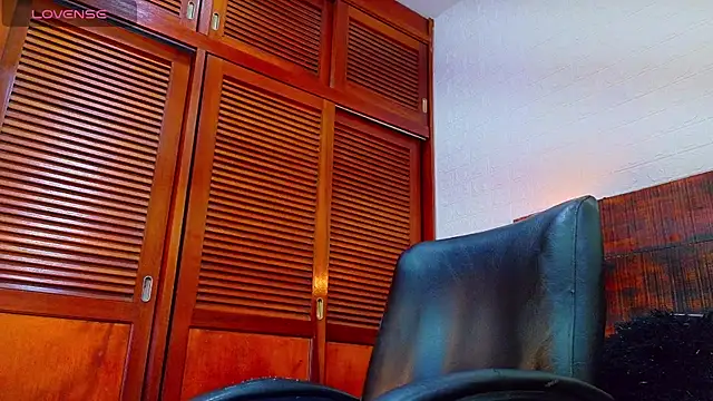 Snapshot of Celeste_sanz chatting on September 9, 2025, 5:34 pm Celeste sanz online show from September 9, 2025, 5:34 pm