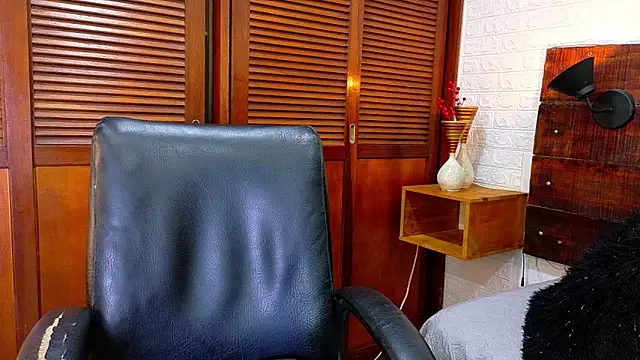 Snapshot of Celeste_sanz chatting on September 30, 2025, 9:58 am Celeste sanz online show from September 30, 2025, 9:58 am