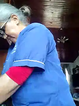 Edged Hot69 online show from December 13, 2024, 3:43 pm