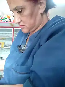 Edged Hot69 online show from February 5, 2025, 7:10 pm