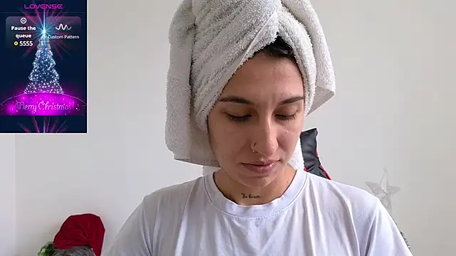 tammyandrade  online show from December 12, 2024, 12:12 pm