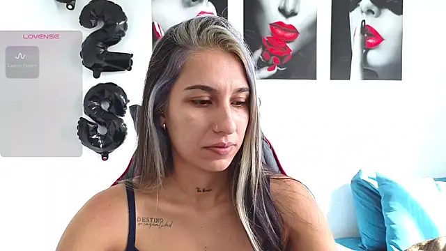 tammyandrade  online show from October 1, 2025, 1:39 pm